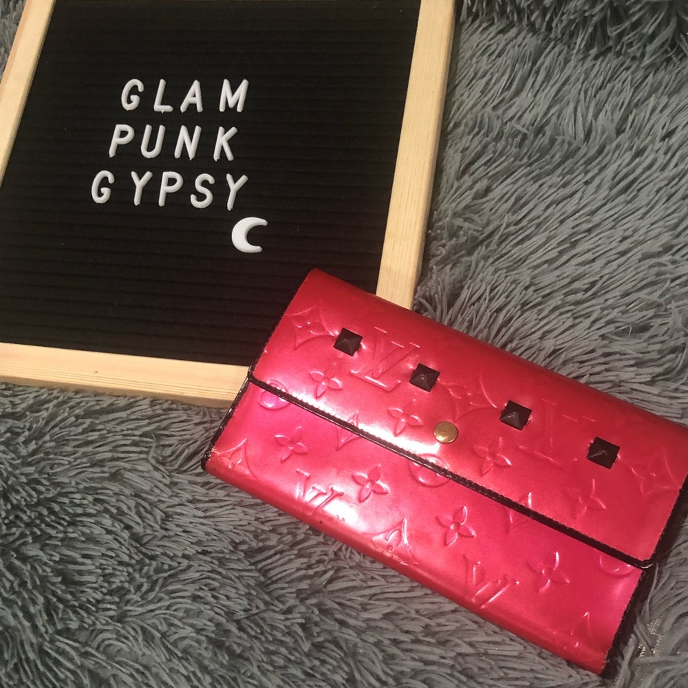 Louis Vuitton vernis Wallet ***UPCYCLED***